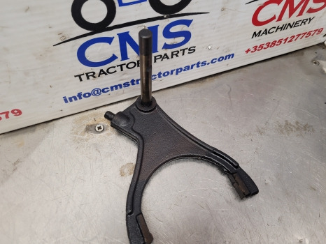 New Holland T7 Case Puma Lwb T7040 Pto Control Fork 87592700 - Transmission: slika 2 New Holland T7 Case Puma Lwb T7040 Pto Control Fork 87592700 - Transmission: slika 2