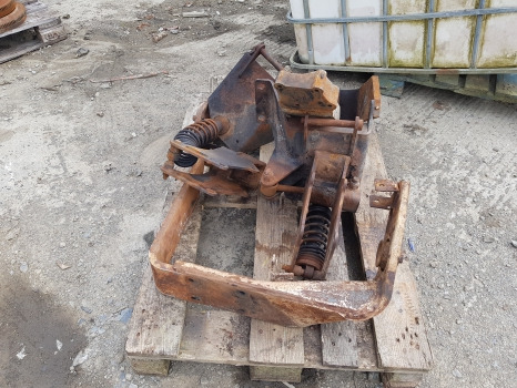 New Holland Tm155, Tm140, Tm165 Tm, 60, Mxm Series Cab Suspension Kit 82036819 - Vzmetenje kabine: slika 4 New Holland Tm155, Tm140, Tm165 Tm, 60, Mxm Series Cab Suspension Kit 82036819 - Vzmetenje kabine: slika 4