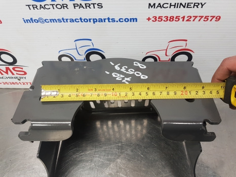 Ford, New Holland 40 Series, Ts Series, 7840, Ts110, Pto Guard, Shield 82005822 - Rezervni deli za Traktor: slika 5 Ford, New Holland 40 Series, Ts Series, 7840, Ts110, Pto Guard, Shield 82005822 - Rezervni deli za Traktor: slika 5