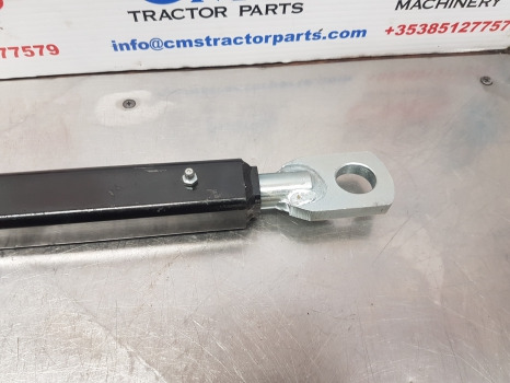 New Holland Tm, 60, Fiat M Series Lift Rod Assembly 82014061, 82028081, 82014062 - Rezervni deli za Traktor: slika 2 New Holland Tm, 60, Fiat M Series Lift Rod Assembly 82014061, 82028081, 82014062 - Rezervni deli za Traktor: slika 2