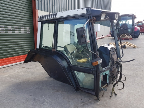 Valmet 8550e, 8150e, 8000 E, Hi Series Complete Cab As Pictures V32569420 - Kabina: slika 3 Valmet 8550e, 8150e, 8000 E, Hi Series Complete Cab As Pictures V32569420 - Kabina: slika 3