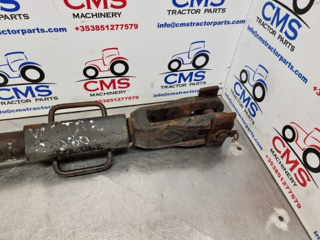 Valtra S230, S240, S260, S280, Levelling Box V34585900 - Vzmetenje: slika 2 Valtra S230, S240, S260, S280, Levelling Box V34585900 - Vzmetenje: slika 2