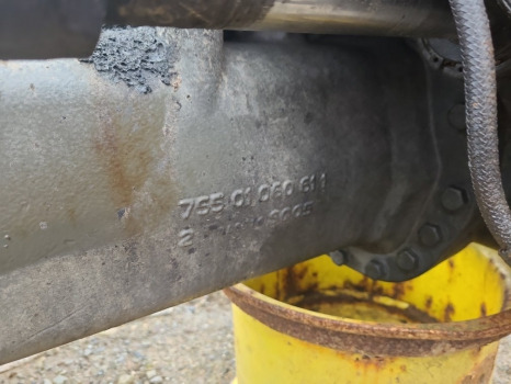 Valtra T174ea Dana Spicer 740/560 Front Axle Housing Lhs 755.01.060.61, 755.01.760.01 - Sprednja os za Kmetijski stroj: slika 3 Valtra T174ea Dana Spicer 740/560 Front Axle Housing Lhs 755.01.060.61, 755.01.760.01 - Sprednja os za Kmetijski stroj: slika 3
