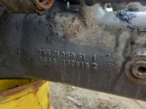 Valtra T174ea Dana Spicer 740/560 Front Axle Housing Rhs 755.01.059.61, 755.01.759.01 - Sprednja os za Kmetijski stroj: slika 3 Valtra T174ea Dana Spicer 740/560 Front Axle Housing Rhs 755.01.059.61, 755.01.759.01 - Sprednja os za Kmetijski stroj: slika 3