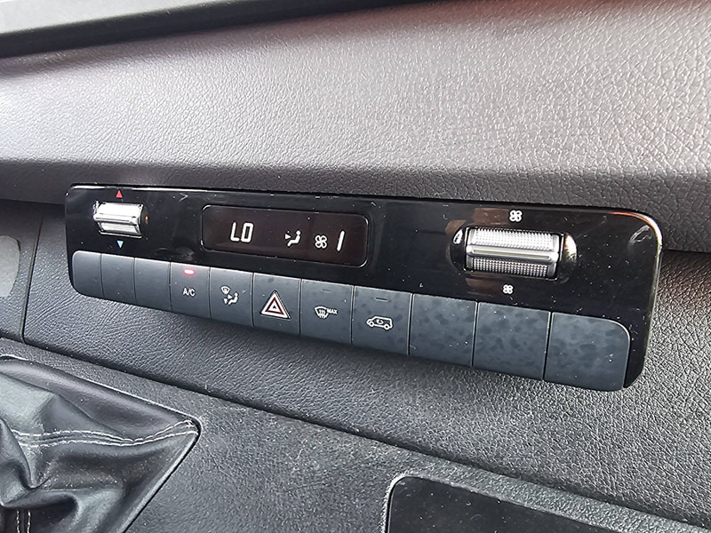 Furgon Mercedes-Benz Sprinter 311 L2H2 Wp-Inrichting!: slika 9