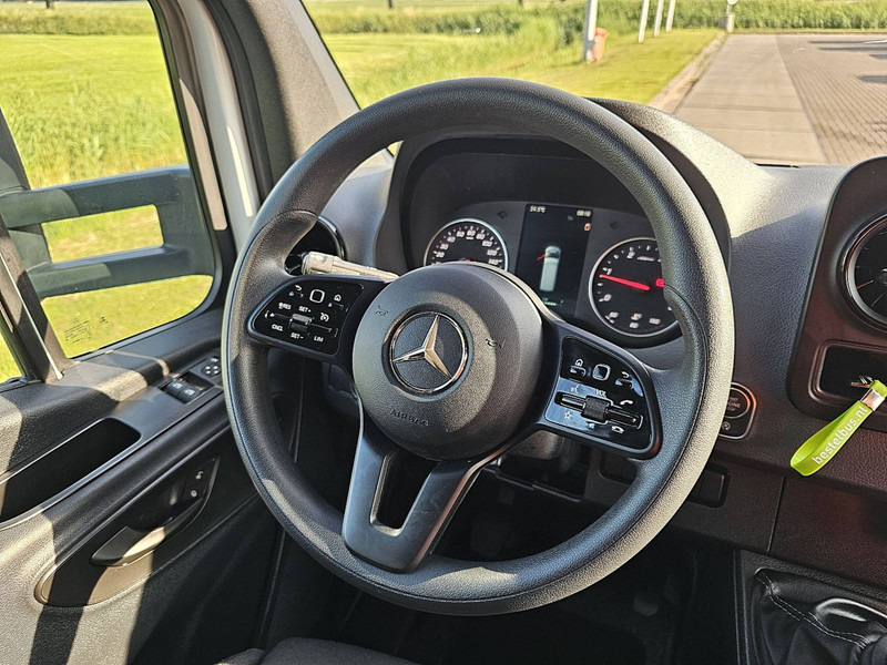 Dostavno vozilo z zabojnikom Mercedes-Benz Sprinter 317 Bakwagen Laadklep!: slika 9 Dostavno vozilo z zabojnikom Mercedes-Benz Sprinter 317 Bakwagen Laadklep!: slika 9