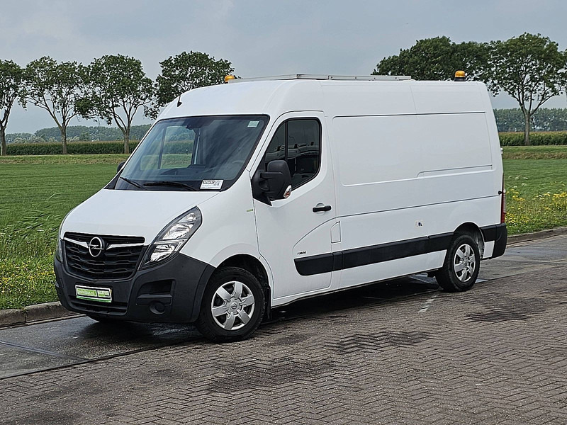 Opel Movano 2.3 CDTI 135 L2H2 - Furgon: slika 2 Opel Movano 2.3 CDTI 135 L2H2 - Furgon: slika 2