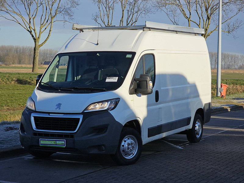 Peugeot Boxer 2.2 L2H2 Airco Imperiaal - Mali kombi: slika 2 Peugeot Boxer 2.2 L2H2 Airco Imperiaal - Mali kombi: slika 2