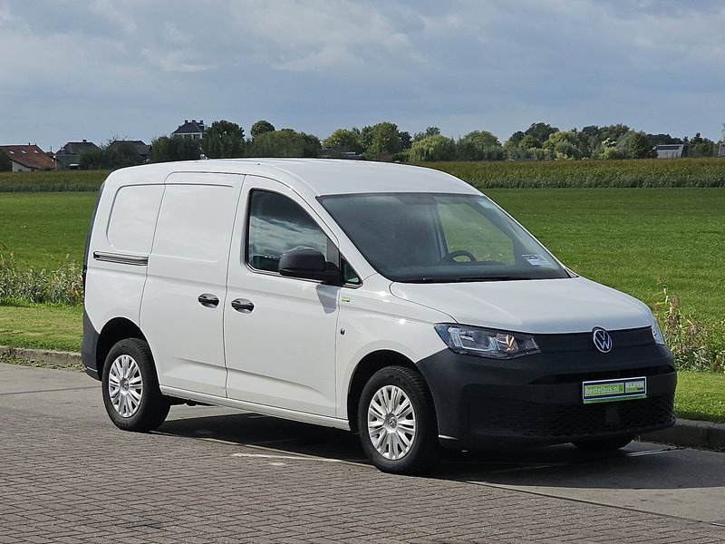 Volkswagen Caddy 2.0 L1 102PK Euro6 AC! - Dostavno vozilo z zabojnikom: slika 4 Volkswagen Caddy 2.0 L1 102PK Euro6 AC! - Dostavno vozilo z zabojnikom: slika 4