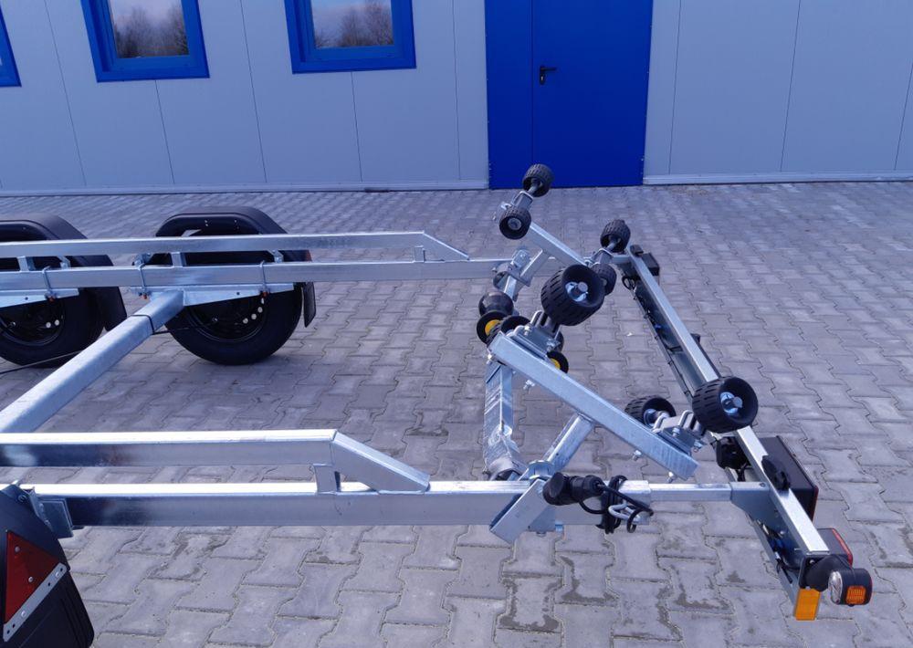 BRENDERUP 242500 TB SR | 2500 kg / 720 x 220 cm - Prikolica za čoln: slika 5 BRENDERUP 242500 TB SR | 2500 kg / 720 x 220 cm - Prikolica za čoln: slika 5