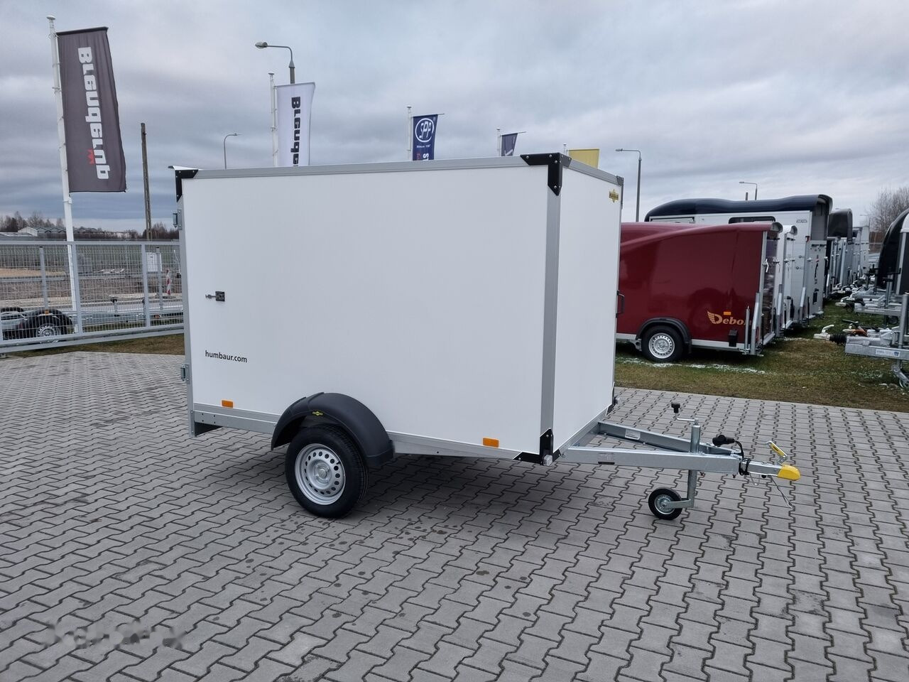 Humbaur HK 752513-15P fourgon box trailer 750 kg GVW 1 locked door - Prikolica zabojnik: slika 1 Humbaur HK 752513-15P fourgon box trailer 750 kg GVW 1 locked door - Prikolica zabojnik: slika 1