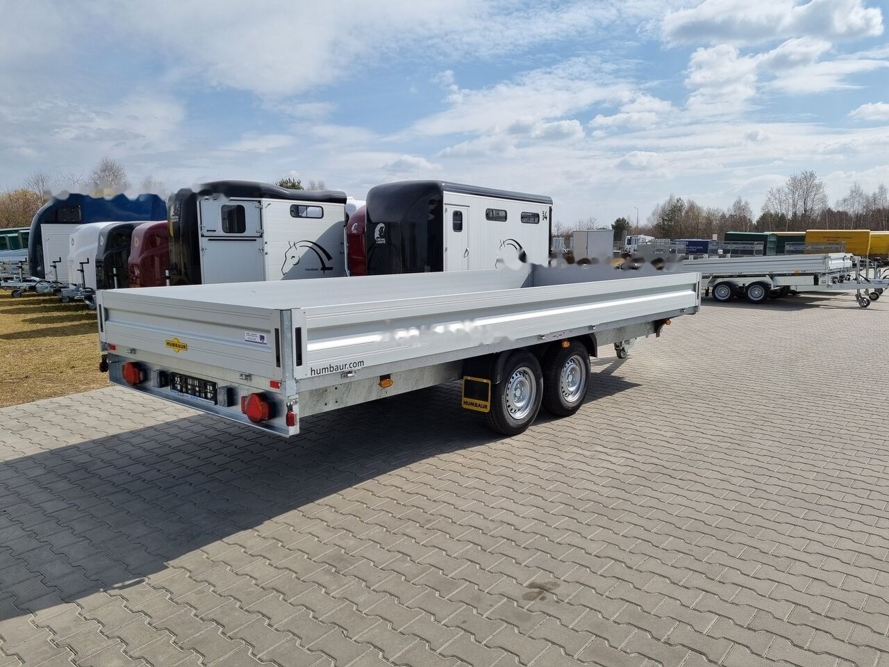 Humbaur HT 355221 GR 5,22 x 2,1m 3500kg GVW platform trailer ALU sides - Plato/ Tovorna prikolica: slika 4 Humbaur HT 355221 GR 5,22 x 2,1m 3500kg GVW platform trailer ALU sides - Plato/ Tovorna prikolica: slika 4
