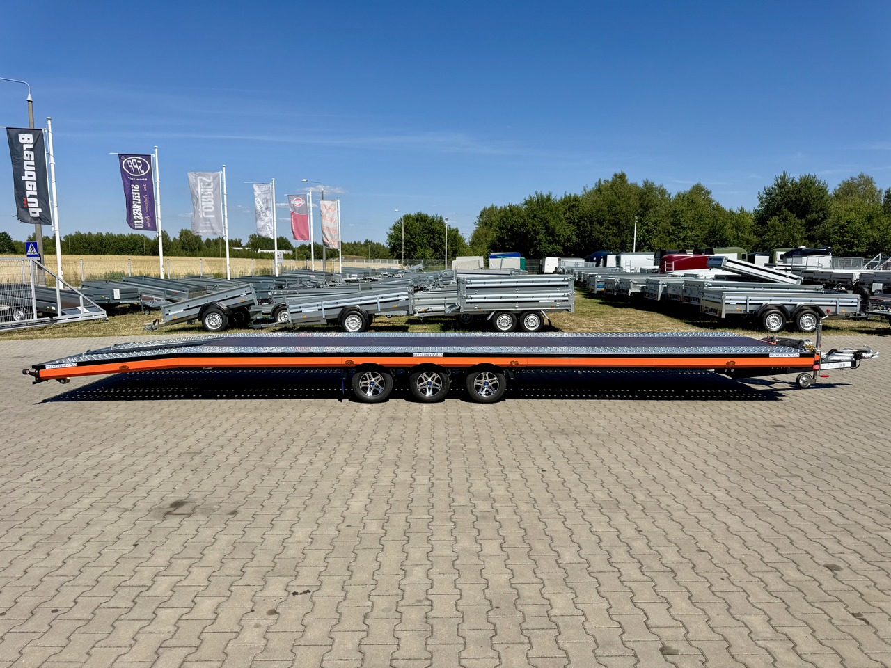 NIEWIADÓW Indiana Premium Color 850 x 210 cm | 3500 kg - Prikolica avtotransporter: slika 3 NIEWIADÓW Indiana Premium Color 850 x 210 cm | 3500 kg - Prikolica avtotransporter: slika 3