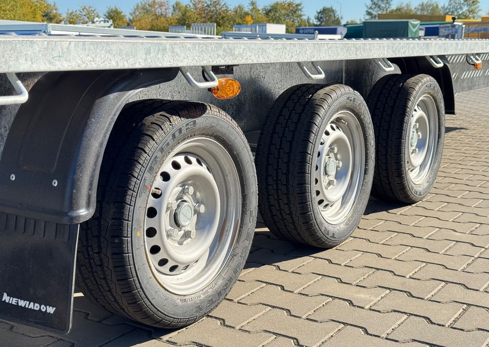 NIEWIADÓW Niewiadów Indiana 8,5x2,1 m , 3,5T - Prikolica avtotransporter: slika 4 NIEWIADÓW Niewiadów Indiana 8,5x2,1 m , 3,5T - Prikolica avtotransporter: slika 4