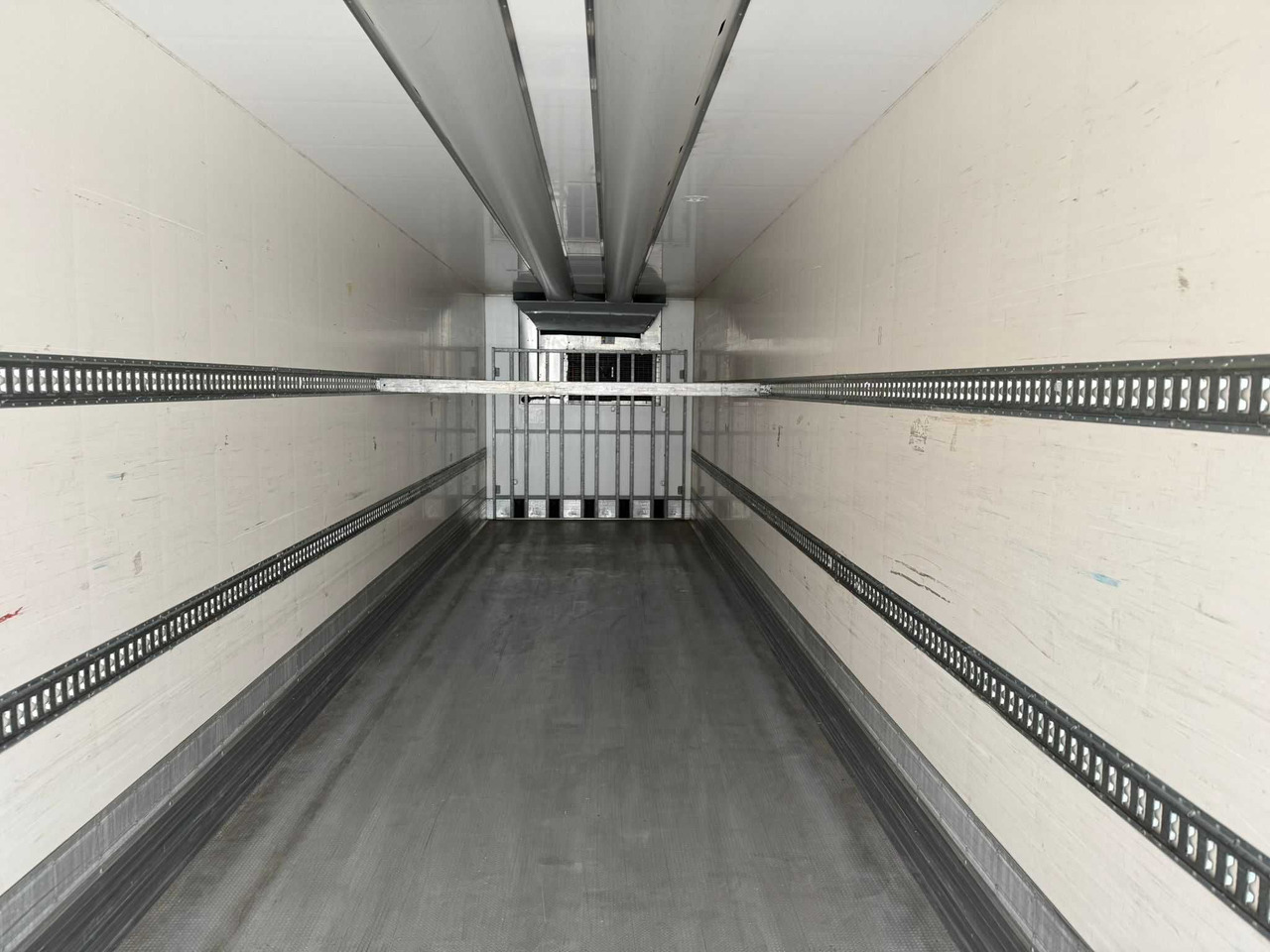 Сhłodnia CHEREAU ,THERMO KING SLXi 300 , SAF, 2017 rok, 6146 mtg !!! - Polprikolica hladilnik: slika 5 Сhłodnia CHEREAU ,THERMO KING SLXi 300 , SAF, 2017 rok, 6146 mtg !!! - Polprikolica hladilnik: slika 5