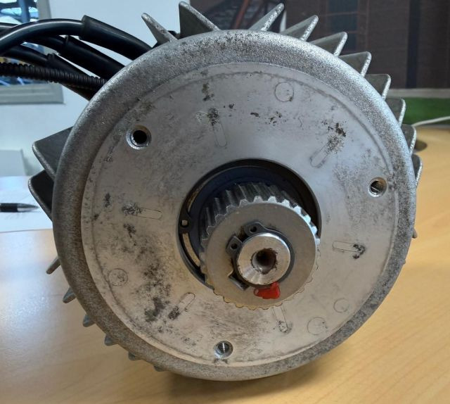 Jungheinrich 51050621 | Drive motor AF 4D4-L1 I/N 1011130 3 x14V 1,0 KW sn. JA18 - Električni sistem za Oprema za rokovanje z materiali: slika 2 Jungheinrich 51050621 | Drive motor AF 4D4-L1 I/N 1011130 3 x14V 1,0 KW sn. JA18 - Električni sistem za Oprema za rokovanje z materiali: slika 2