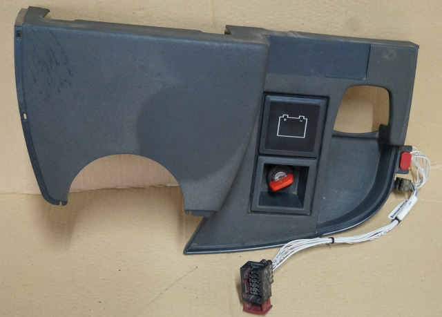 Jungheinrich 51212750 | Dashboard including ignition switch and LED battery indi - Armaturna plošča za Oprema za rokovanje z materiali: slika 1 Jungheinrich 51212750 | Dashboard including ignition switch and LED battery indi - Armaturna plošča za Oprema za rokovanje z materiali: slika 1