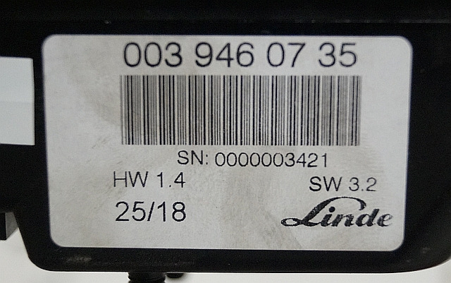 Linde 0039460735 | Display SW3.2 HW 1,4 sn. 0000003421 - Armaturna plošča za Oprema za rokovanje z materiali: slika 2 Linde 0039460735 | Display SW3.2 HW 1,4 sn. 0000003421 - Armaturna plošča za Oprema za rokovanje z materiali: slika 2