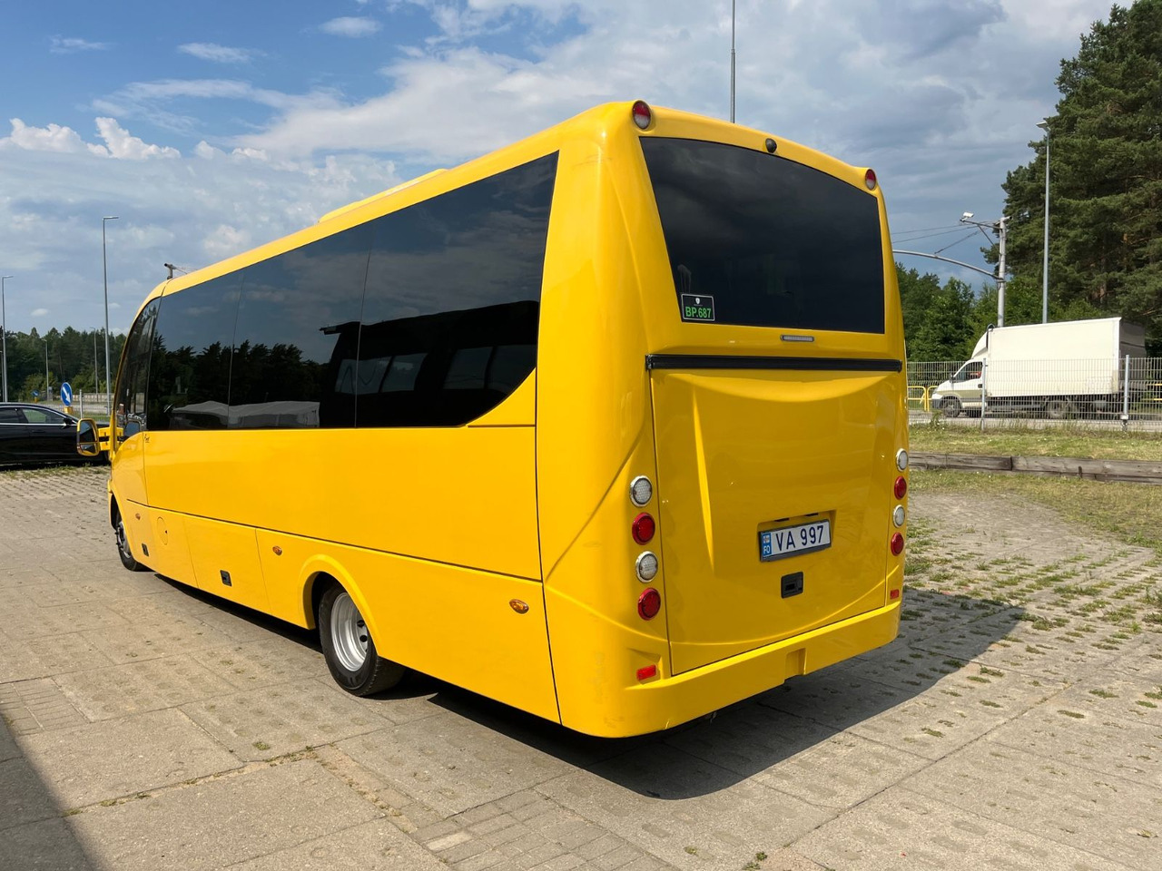 Iveco Rosero First / 24+1+1 / Telma/ EURO6 - Potovalni avtobus: slika 5 Iveco Rosero First / 24+1+1 / Telma/ EURO6 - Potovalni avtobus: slika 5