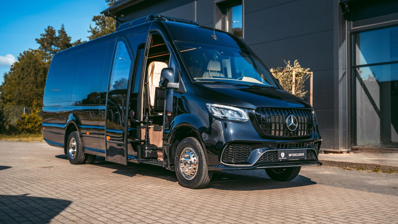 Mercedes-Benz Sprinter 519 Luxury Bus / 19+1+1 / Panorama XL - Minibus, Potniški kombi: slika 1 Mercedes-Benz Sprinter 519 Luxury Bus / 19+1+1 / Panorama XL - Minibus, Potniški kombi: slika 1
