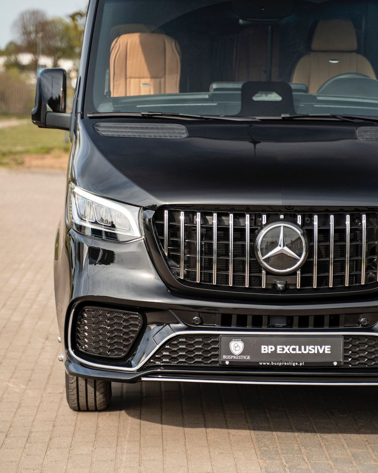 Mercedes-Benz Sprinter 519 Luxury TOURIST XL / NEW IN STOCK!!! - Potovalni avtobus: slika 2 Mercedes-Benz Sprinter 519 Luxury TOURIST XL / NEW IN STOCK!!! - Potovalni avtobus: slika 2