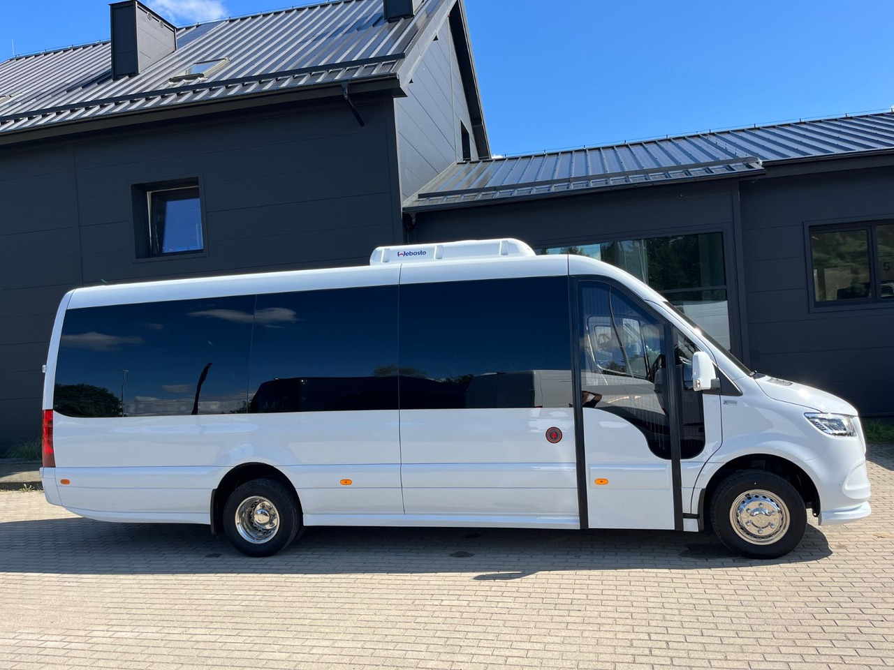 Mercedes-Benz Sprinter 519 TOURIST XL / 21 to 24 Seats / NEW! - Minibus, Potniški kombi: slika 3 Mercedes-Benz Sprinter 519 TOURIST XL / 21 to 24 Seats / NEW! - Minibus, Potniški kombi: slika 3
