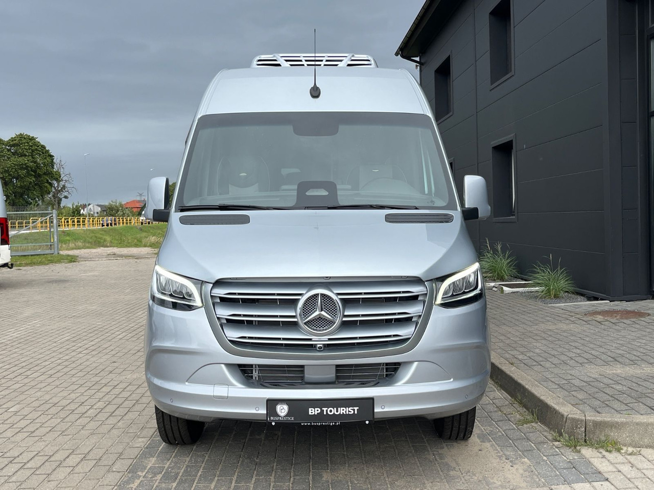 Mercedes-Benz Sprinter 519 TRANSFER XL / 22+1+1 / ON STOCK!!! Mercedes-Benz Sprinter 519 TOURIST XL/ 21-24 Seats/ IN STOCK! - Minibus, Potniški kombi: slika 2 Mercedes-Benz Sprinter 519 TRANSFER XL / 22+1+1 / ON STOCK!!! Mercedes-Benz Sprinter 519 TOURIST XL/ 21-24 Seats/ IN STOCK! - Minibus, Potniški kombi: slika 2