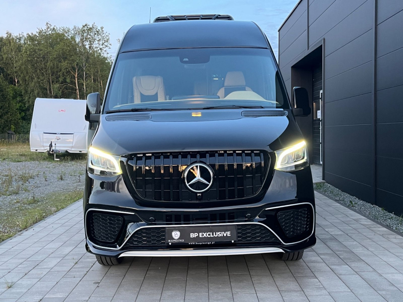 Mercedes-Benz Sprinter 519 XL /19+1+1/Luxury Bus /Coming Soon! Mercedes-Benz Sprinter 519 XL /19+1+1/Luxury /Panorama Windows - Minibus, Potniški kombi: slika 2 Mercedes-Benz Sprinter 519 XL /19+1+1/Luxury Bus /Coming Soon! Mercedes-Benz Sprinter 519 XL /19+1+1/Luxury /Panorama Windows - Minibus, Potniški kombi: slika 2