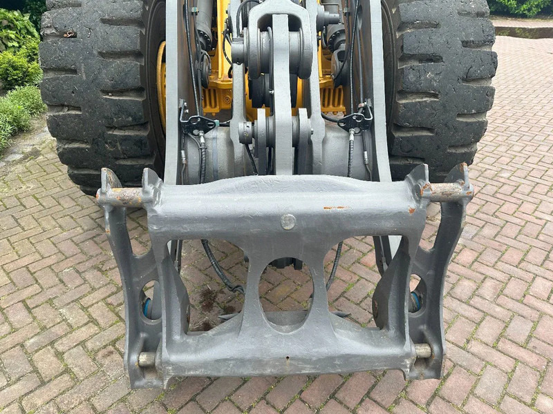 Volvo L120 H - Kolesni nakladalec: slika 5 Volvo L120 H - Kolesni nakladalec: slika 5