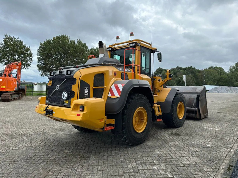 Volvo L120 H full option - Kolesni nakladalec: slika 4 Volvo L120 H full option - Kolesni nakladalec: slika 4