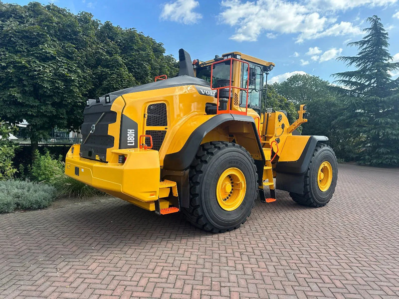 Volvo L180 H2 UNUSED 3-units availlable - Kolesni nakladalec: slika 4 Volvo L180 H2 UNUSED 3-units availlable - Kolesni nakladalec: slika 4