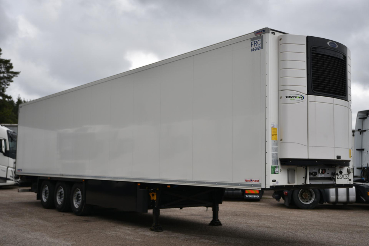Schmitz Cargobull SKO FP 60 Carrier Vector 1550 - Polprikolica hladilnik: slika 3 Schmitz Cargobull SKO FP 60 Carrier Vector 1550 - Polprikolica hladilnik: slika 3