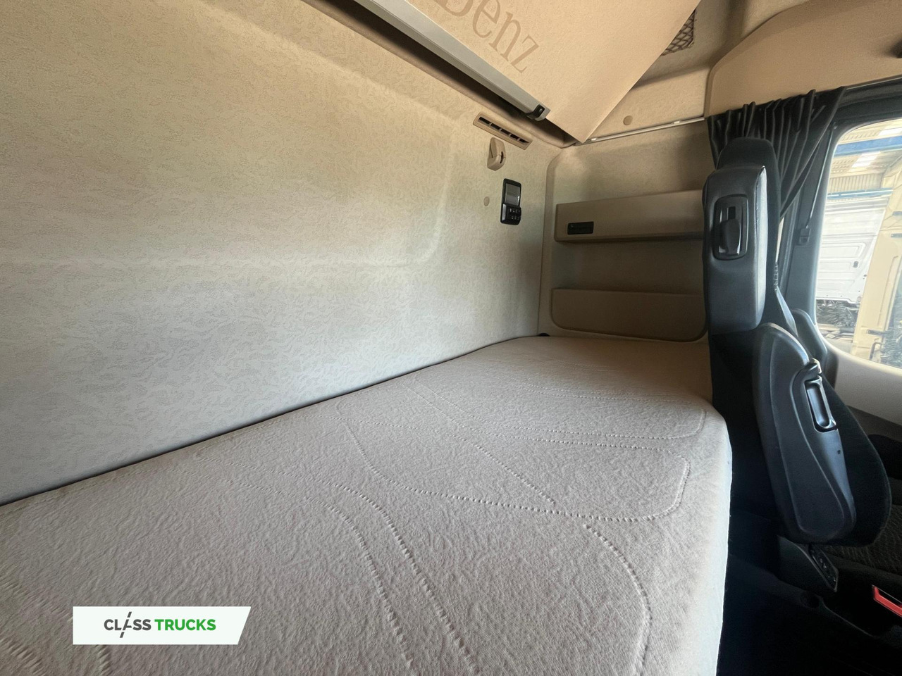 Vlačilec Mercedes-Benz Actros 5 1845 BigSpace: slika 10