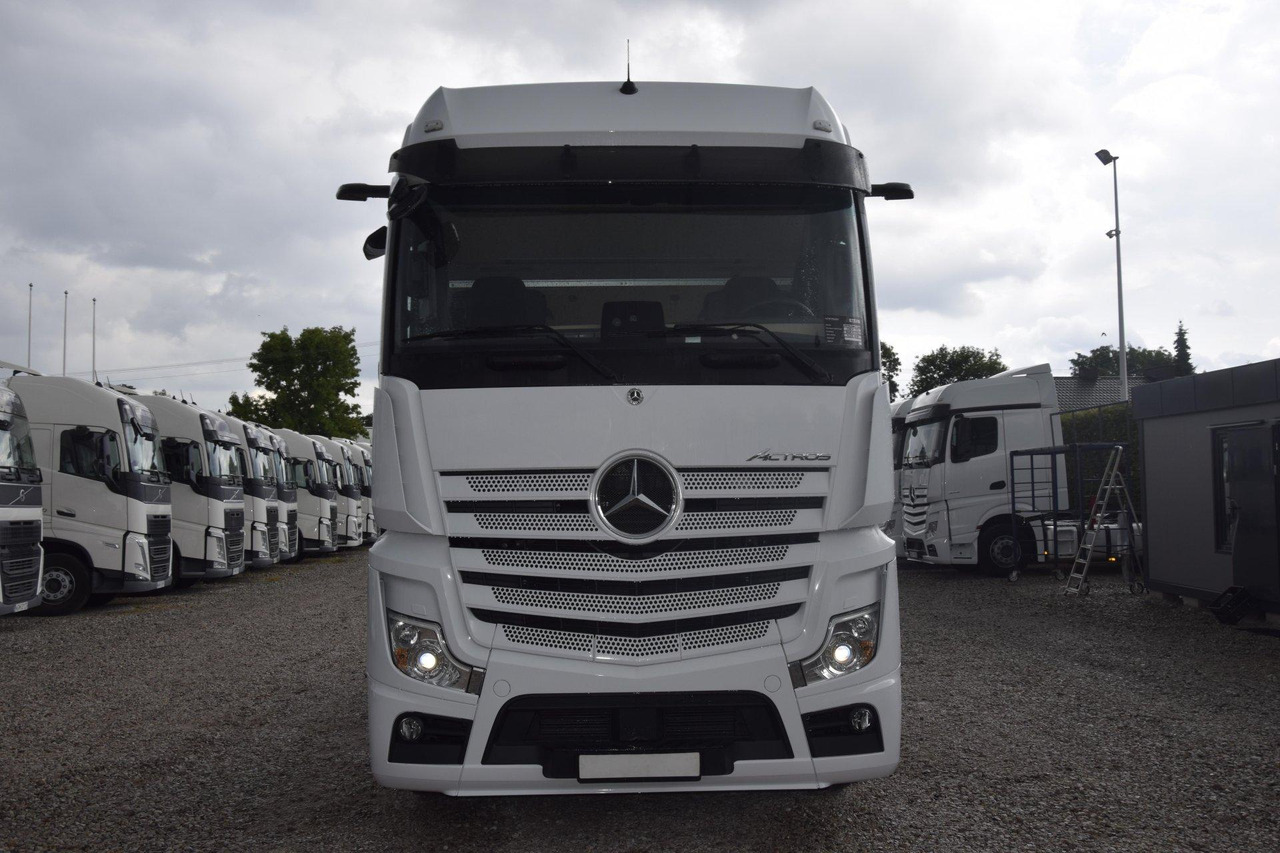 Mercedes-Benz Actros 5 1845 BigSpace - Vlačilec: slika 2 Mercedes-Benz Actros 5 1845 BigSpace - Vlačilec: slika 2