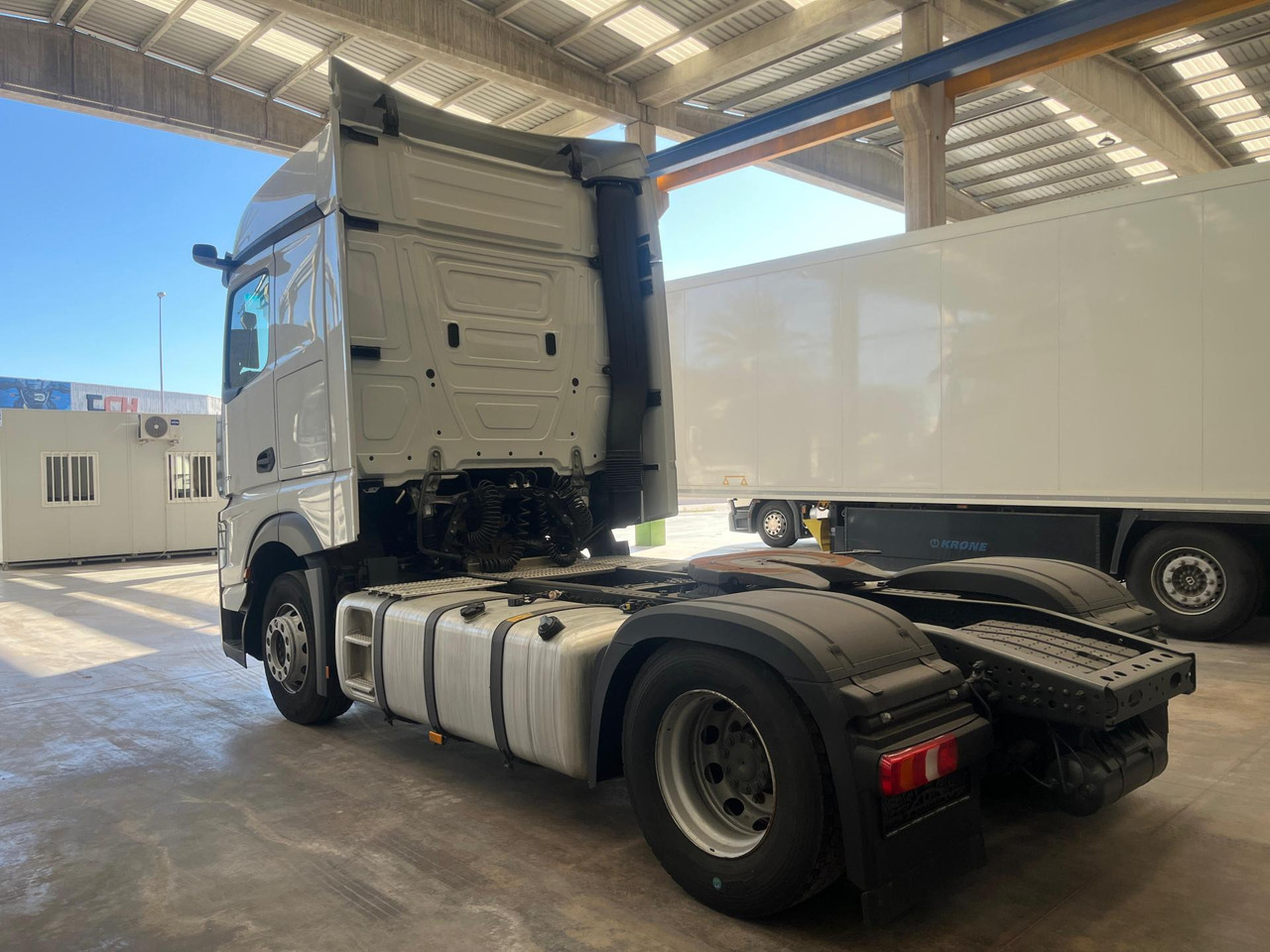 Mercedes-Benz Actros 5 1845 BigSpace - Vlačilec: slika 4 Mercedes-Benz Actros 5 1845 BigSpace - Vlačilec: slika 4