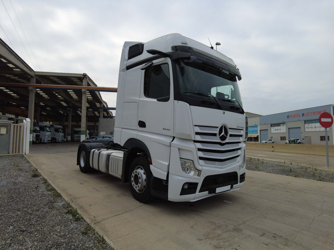 Mercedes-Benz Actros 5 1845 BigSpace - Vlačilec: slika 2 Mercedes-Benz Actros 5 1845 BigSpace - Vlačilec: slika 2