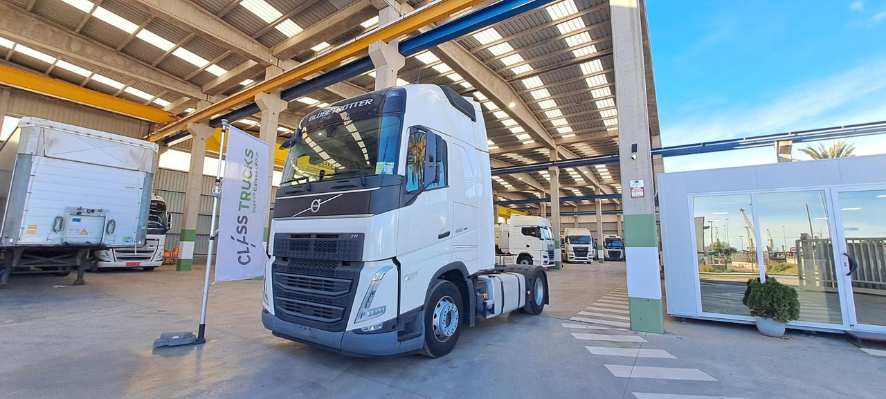 Volvo FH 460 Globetrotter XL Retarder - Vlačilec: slika 1 Volvo FH 460 Globetrotter XL Retarder - Vlačilec: slika 1