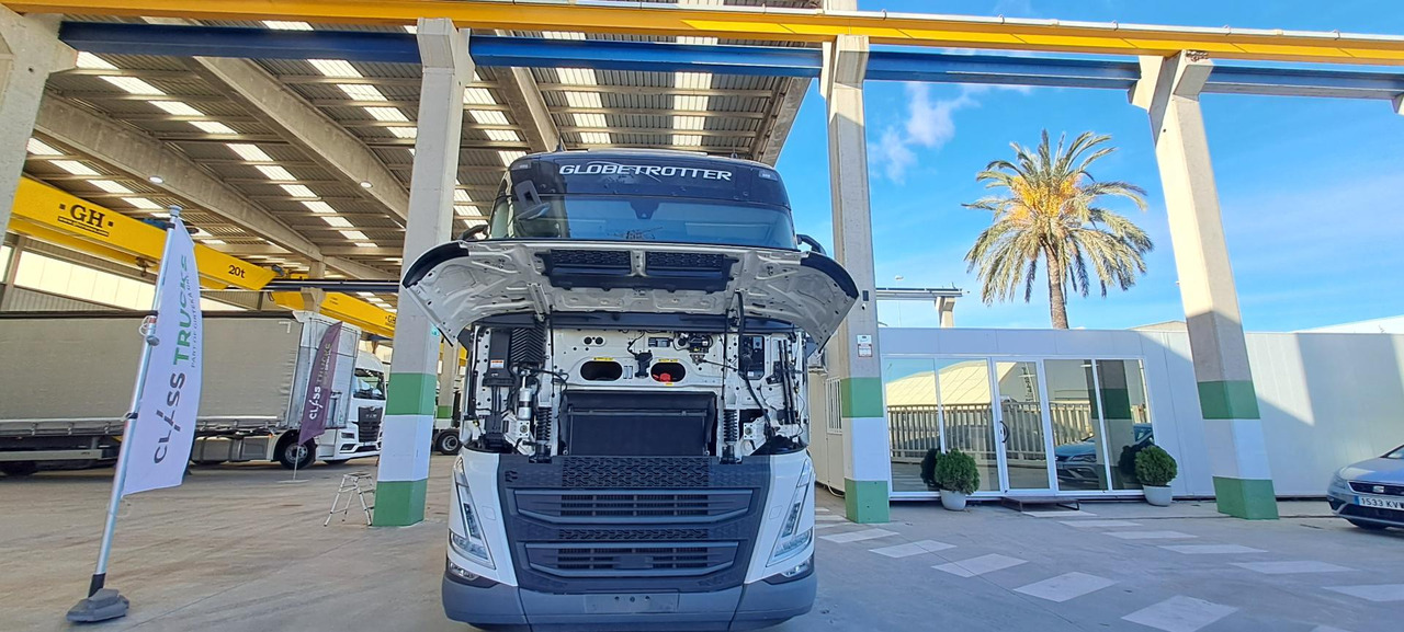 Volvo FH 460 Globetrotter XL Retarder - Vlačilec: slika 4 Volvo FH 460 Globetrotter XL Retarder - Vlačilec: slika 4