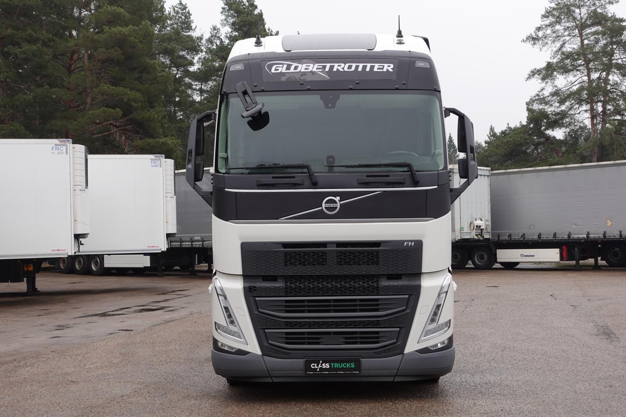 Volvo FH 460 Globetrotter XL i-Save I-ParkCool - Vlačilec: slika 2 Volvo FH 460 Globetrotter XL i-Save I-ParkCool - Vlačilec: slika 2
