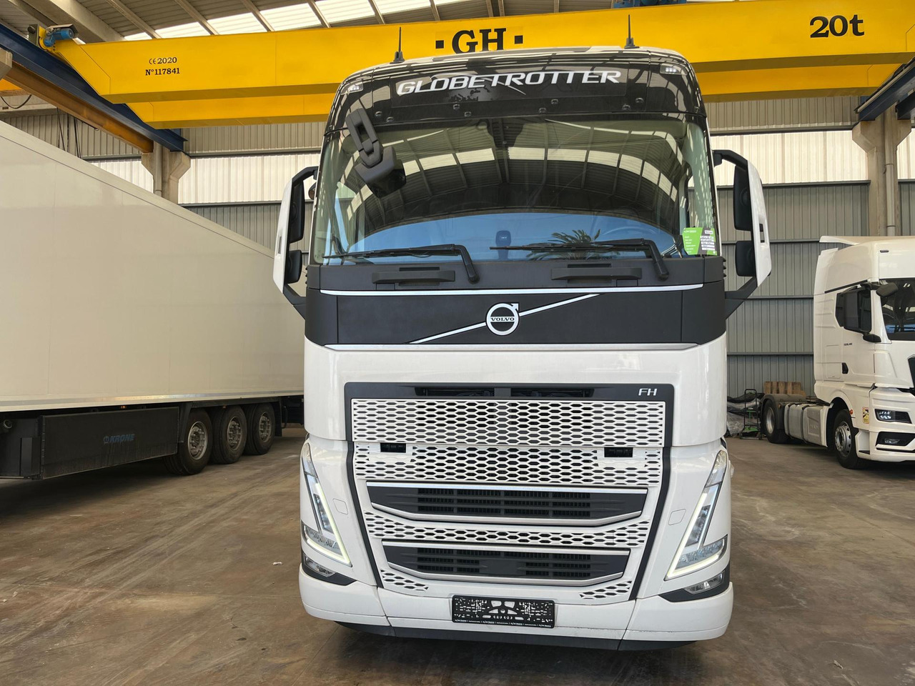 Volvo FH 460 Globetrotter XL i-Save I-ParkCool - Vlačilec: slika 3 Volvo FH 460 Globetrotter XL i-Save I-ParkCool - Vlačilec: slika 3