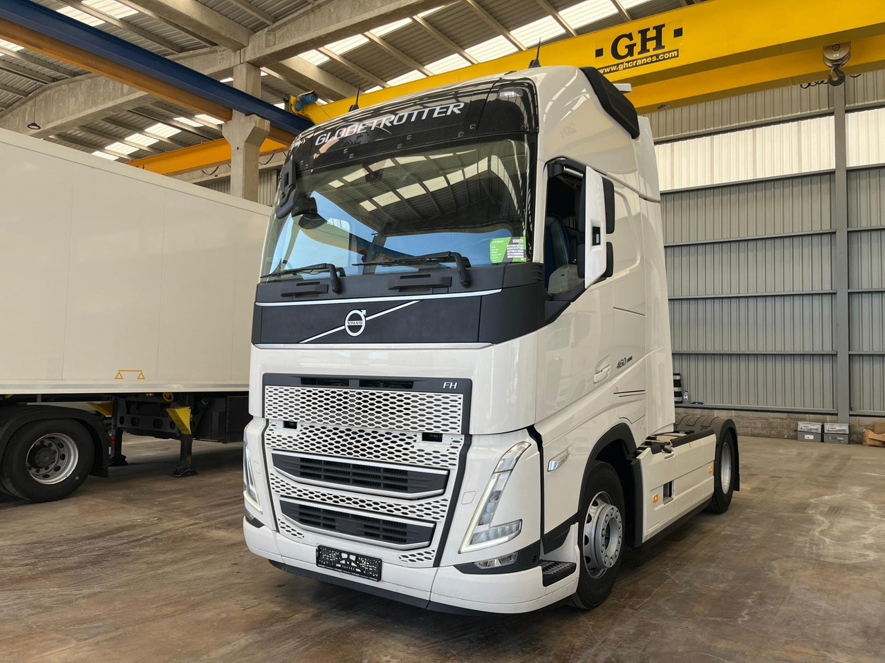 Volvo FH 460 Globetrotter XL i-Save I-ParkCool - Vlačilec: slika 1 Volvo FH 460 Globetrotter XL i-Save I-ParkCool - Vlačilec: slika 1