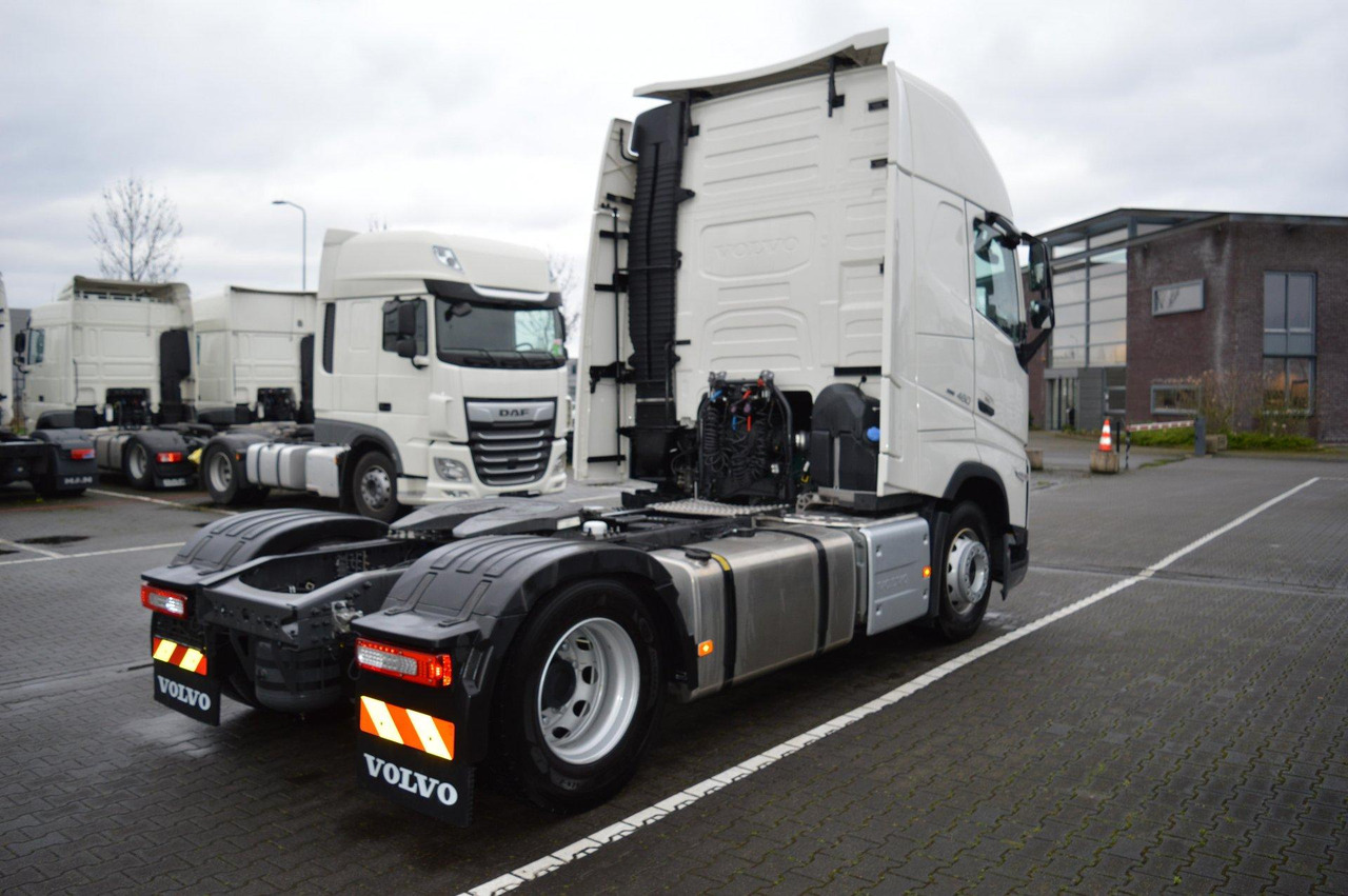 Volvo FH 460 Globetrotter XL i-Save - Vlačilec: slika 4 Volvo FH 460 Globetrotter XL i-Save - Vlačilec: slika 4