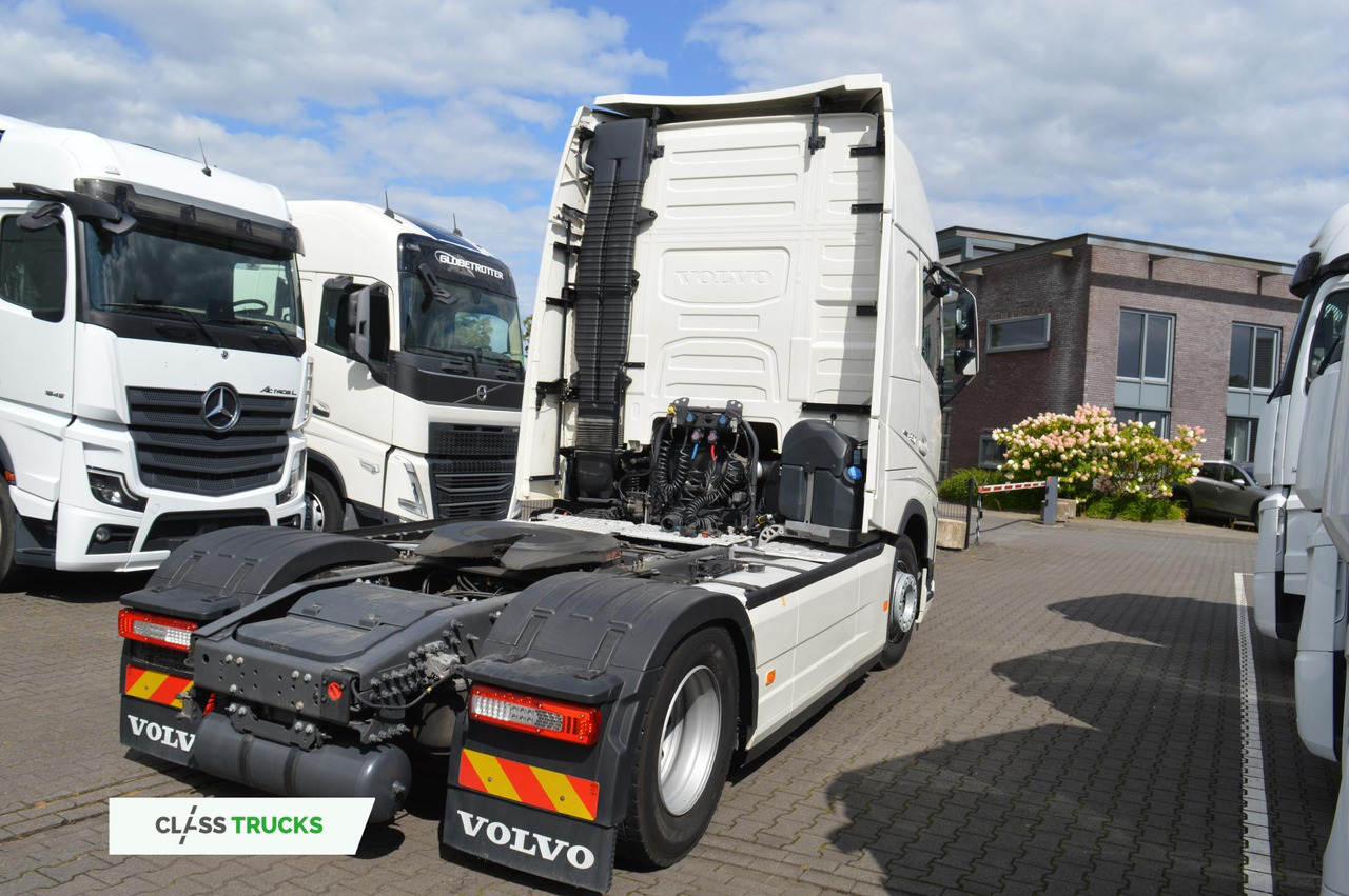 Volvo FH 460 Globetrotter XL i-Save Side Skirts - Vlačilec: slika 4 Volvo FH 460 Globetrotter XL i-Save Side Skirts - Vlačilec: slika 4