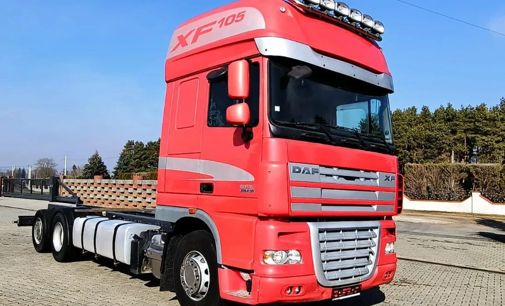 DAF XF510 /SKRĘTNA PODNOSZONA OŚ/6X2 - Tovornjak-šasija: slika 1 DAF XF510 /SKRĘTNA PODNOSZONA OŚ/6X2 - Tovornjak-šasija: slika 1