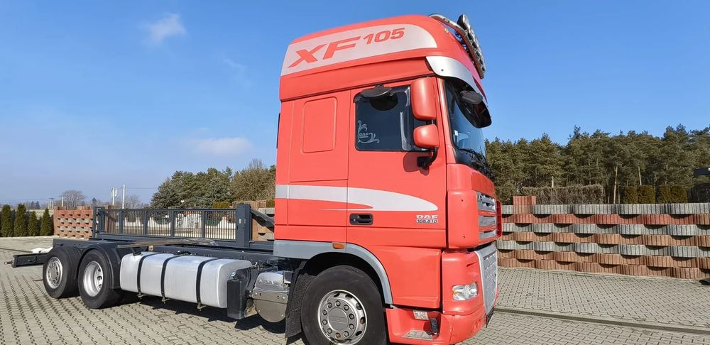 DAF XF510 /SKRĘTNA PODNOSZONA OŚ/6X2 - Tovornjak-šasija: slika 2 DAF XF510 /SKRĘTNA PODNOSZONA OŚ/6X2 - Tovornjak-šasija: slika 2