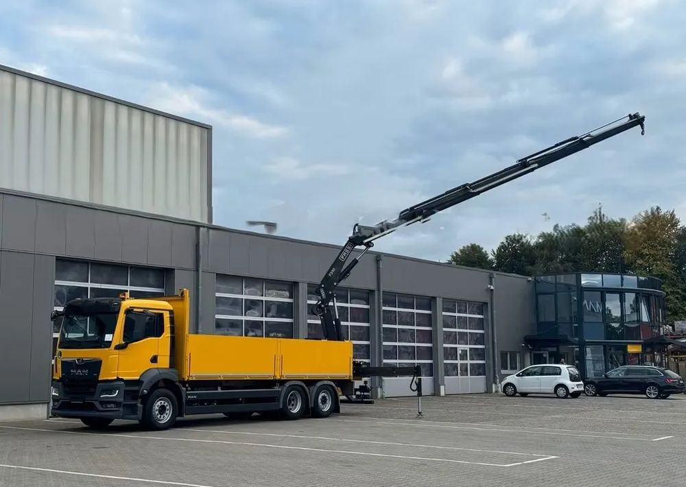 MAN TGS 26.430 6x2-4 – platforma z żurawiem FASSI F235- Euro 6 - Tovornjak z dvigalom, Tovornjak s kesonom: slika 4 MAN TGS 26.430 6x2-4 – platforma z żurawiem FASSI F235- Euro 6 - Tovornjak z dvigalom, Tovornjak s kesonom: slika 4