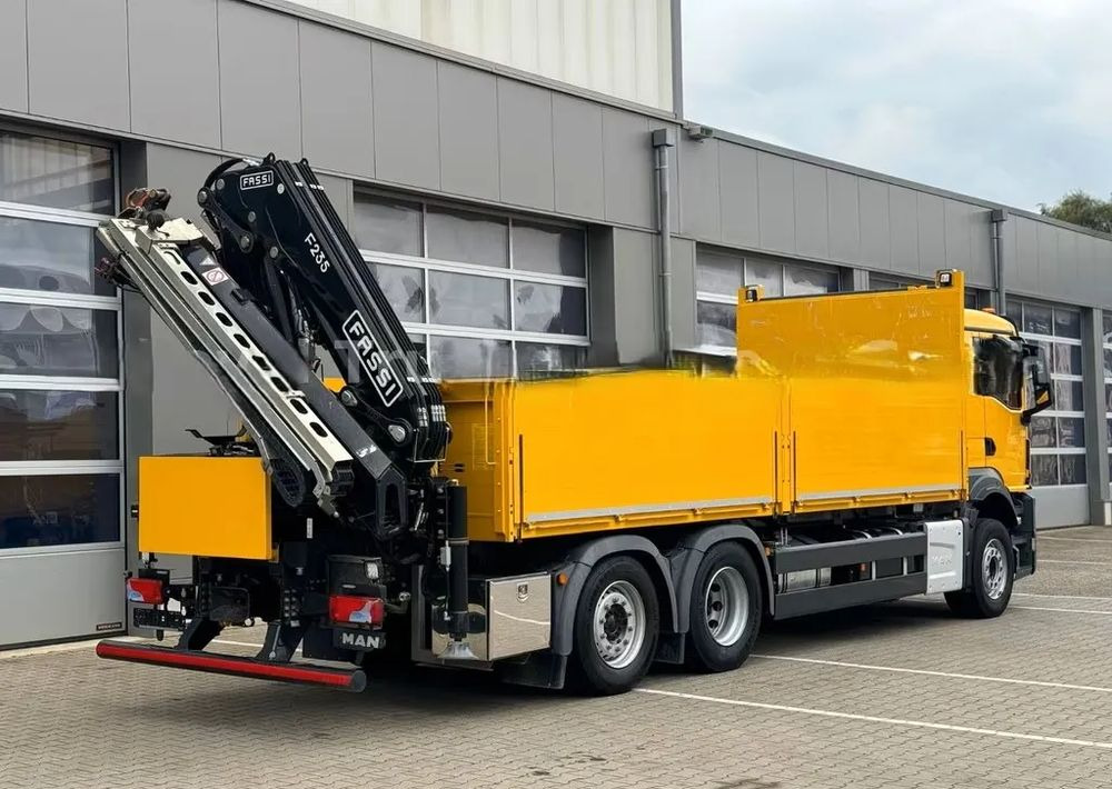 MAN TGS 26.430 6x2-4 – platforma z żurawiem FASSI F235- Euro 6 - Tovornjak z dvigalom, Tovornjak s kesonom: slika 2 MAN TGS 26.430 6x2-4 – platforma z żurawiem FASSI F235- Euro 6 - Tovornjak z dvigalom, Tovornjak s kesonom: slika 2