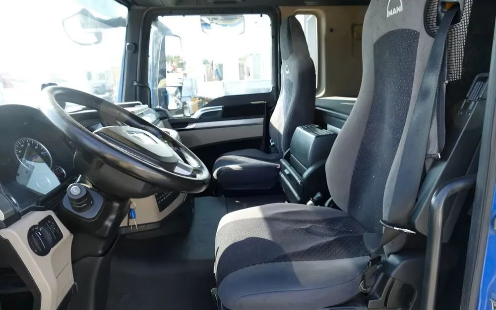 MAN TGS 26.460 – Platforma z żurawiem HDS tylnym do materiałów budowlanych / Retarder / 6x2 / Klima / Euro 6 - Tovornjak z dvigalom, Tovornjak s kesonom: slika 5 MAN TGS 26.460 – Platforma z żurawiem HDS tylnym do materiałów budowlanych / Retarder / 6x2 / Klima / Euro 6 - Tovornjak z dvigalom, Tovornjak s kesonom: slika 5