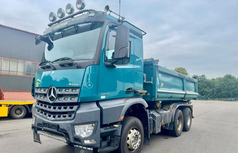 Mercedes-Benz Arocs 2646 6x4 – Wywrotka trójstronna Meiller / Bordmatik / Euro6 - Tovornjak prekucnik: slika 1 Mercedes-Benz Arocs 2646 6x4 – Wywrotka trójstronna Meiller / Bordmatik / Euro6 - Tovornjak prekucnik: slika 1