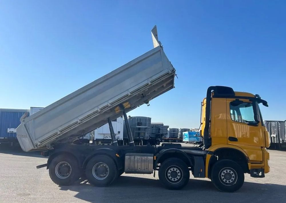 Mercedes-Benz Arocs 4145 8x4 | Meiller Kipper |Wywrotka trójstronna | Bordmatik | 453 KM | Euro 6 | 2018 - Tovornjak prekucnik: slika 3 Mercedes-Benz Arocs 4145 8x4 | Meiller Kipper |Wywrotka trójstronna | Bordmatik | 453 KM | Euro 6 | 2018 - Tovornjak prekucnik: slika 3